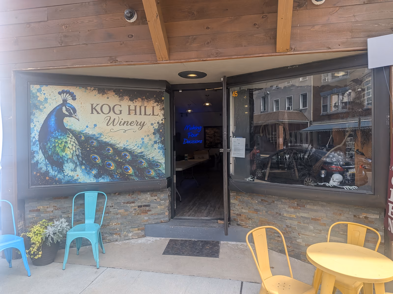 Kog Hill Winery, Hamburg